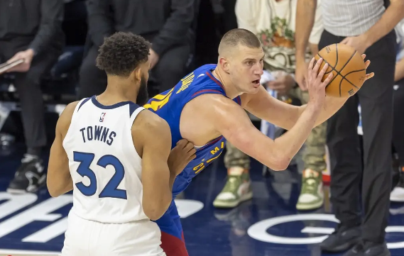 卫冕冠军扳回一城!掘金客场27分大胜森林狼 约基奇24+14+9 卫冕冠军扳回一城!掘金客场27分大胜森林狼 约基奇24+14+9