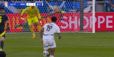 1718847914991724.gif 3.gif