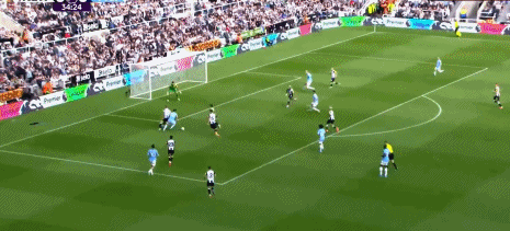 1727536693487457.gif 2.gif