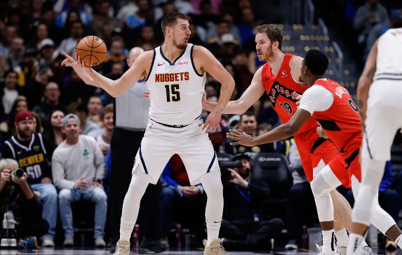 约基奇28+14+13 威少21+6+6 迪克26+5 掘金险胜猛龙 约基奇28+14+13 威少21+6+6 迪克26+5 掘金险胜猛龙