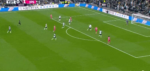 1731255586176922.gif 3.gif