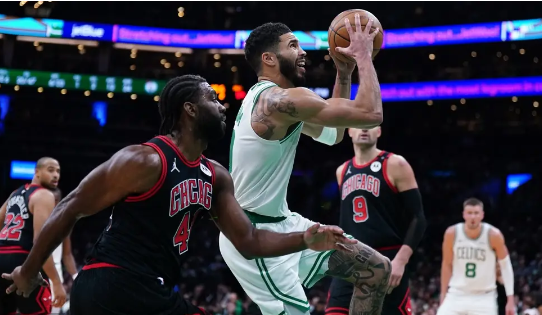 拉文36分 道苏姆17+8 塔图姆31+10 公牛力克绿军迎3连胜 拉文36分 道苏姆17+8 塔图姆31+10 公牛力克绿军迎3连胜