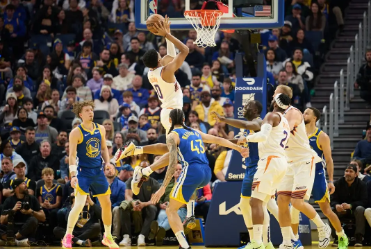 库里22+6+6 库明加34+9 杜兰特31+6 勇士胜太阳止3连败 库里22+6+6 库明加34+9 杜兰特31+6 勇士胜太阳止3连败