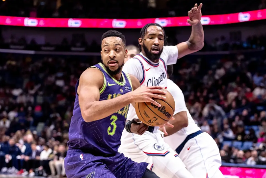 哈登27分&关键四罚 鲍威尔35分 CJ33分 快船逆转送鹈鹕10连败