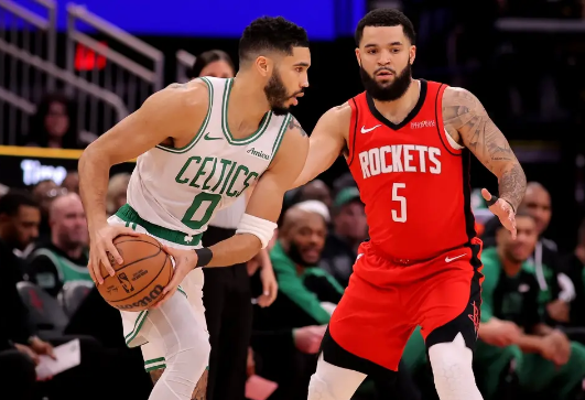 塔图姆20+6+5 杰伦-格林27分 绿军3人20+击落火箭取3连胜