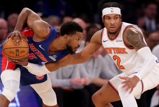 CC36分&下半场29分 布伦森31+11 唐斯26+12 活塞险胜尼克斯 CC36分&下半场29分 布伦森31+11 唐斯26+12 活塞险胜尼克斯