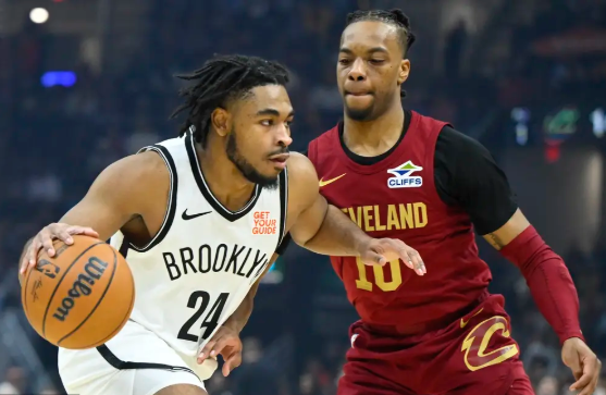 加兰30+8 双塔44分 米切尔缺阵 骑士18分逆转篮网豪取15连胜