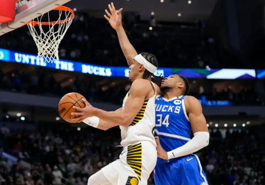 字母哥34分10板毕业 哈利伯顿24+15 雄鹿击退步行者赢卡位战 字母哥34分10板毕业 哈利伯顿24+15 雄鹿击退步行者赢卡位战