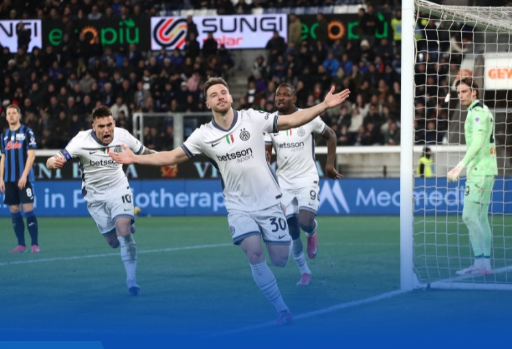 意甲-国米2-0亚特兰大3分优势领跑 劳塔罗破门 巴斯托尼染红