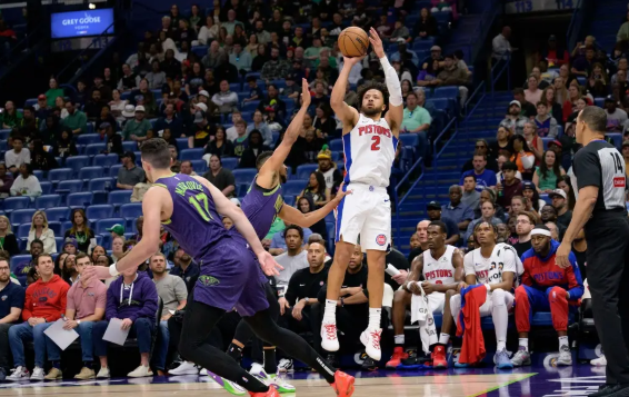 坎宁安24+8麦科勒姆炸裂15中1 活塞127-81大胜送鹈鹕3连败 坎宁安24+8麦科勒姆炸裂15中1 活塞127-81大胜送鹈鹕3连败