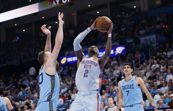 亚历山大37+6 小皮蓬17+10 雷霆横扫灰熊豪取8连胜! 亚历山大37+6 小皮蓬17+10 雷霆横扫灰熊豪取8连胜!