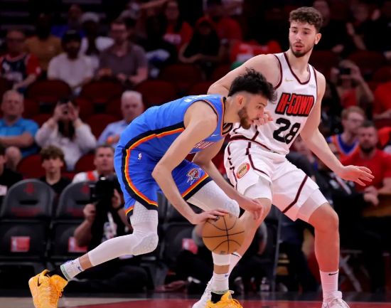 杰伦-格林&申京合砍65分 亚历山大22+8 火箭终结雷霆11连胜