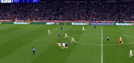 1744161509838600.gif 4.gif