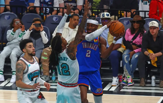 小皮蓬28+5 亚历山大31+8 莫兰特伤退 雷霆29分逆转灰熊3-0夺赛点