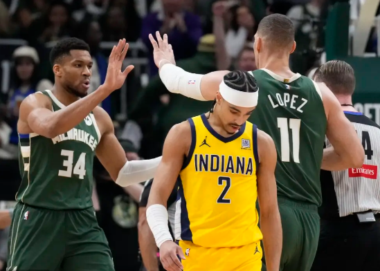 特伦特9记三分新高37分 字母哥37+12 雄鹿大胜步行者扳成1-2 特伦特9记三分新高37分 字母哥37+12 雄鹿大胜步行者扳成1-2