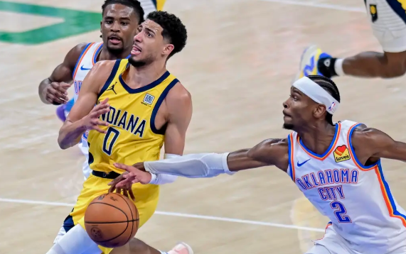 哈利长两分绝杀!亚历山大38+5 步行者15分逆转雷霆先拔头筹 哈利长两分绝杀!亚历山大38+5 步行者15分逆转雷霆先拔头筹